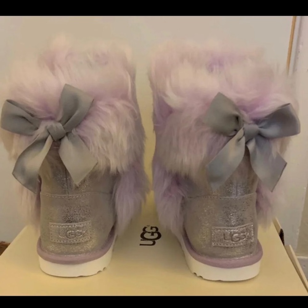 🔥NIB UGG BOOTS Genuine Suede limited edition